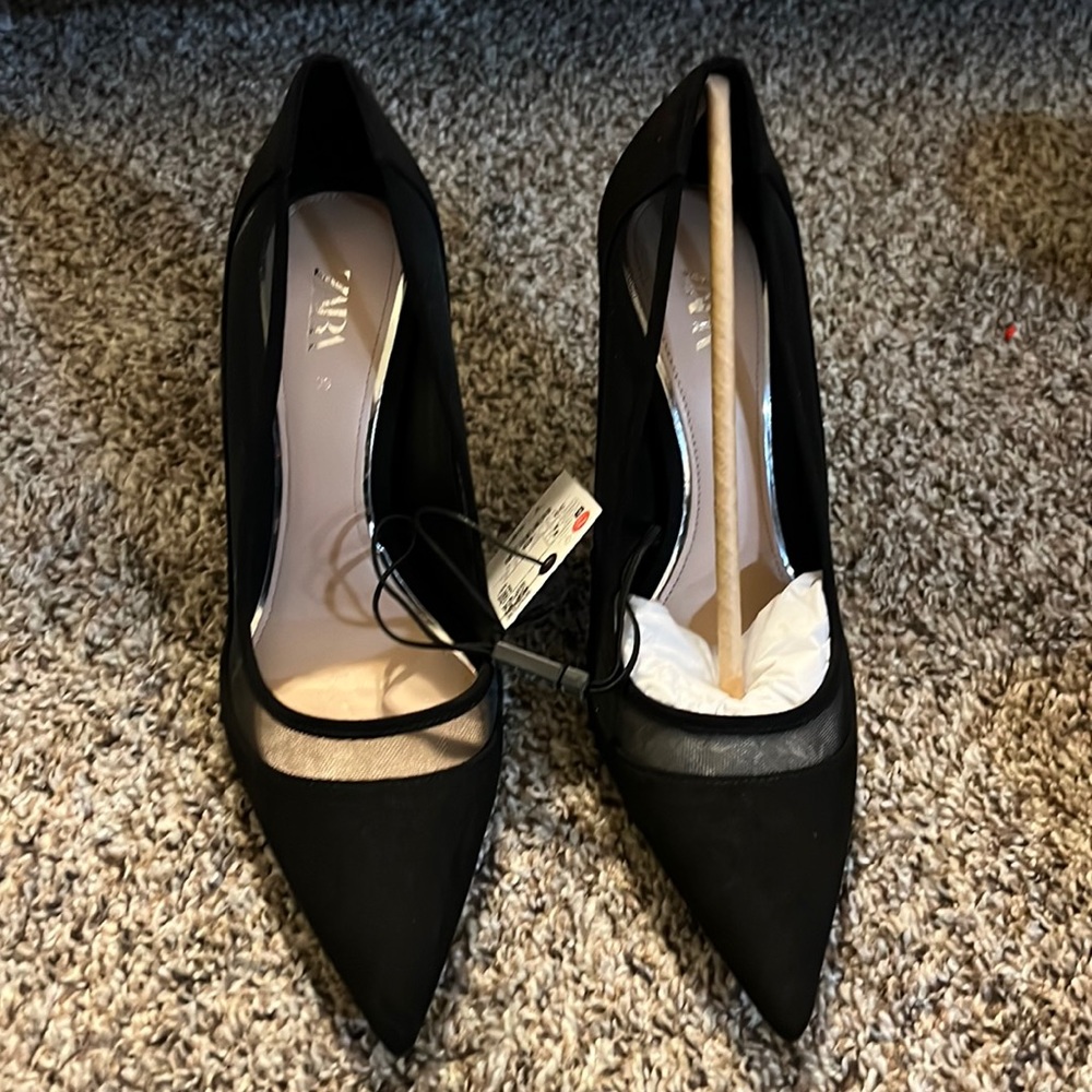 Brand New Zara pumps